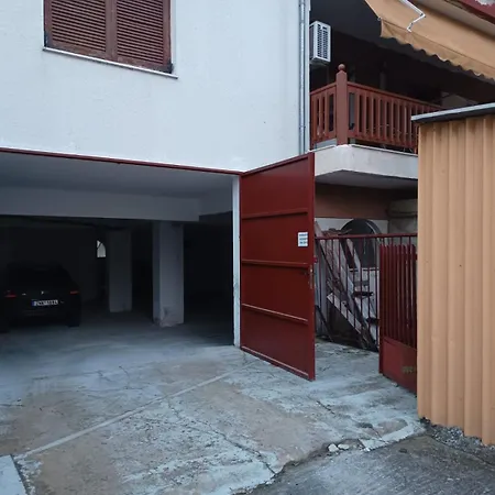 ελενα Apartment Litochoro