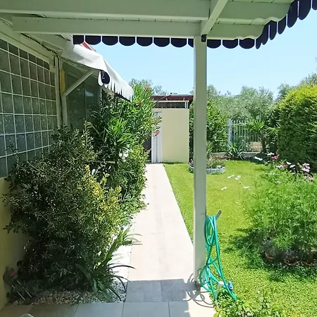 Сasa de vacaciones райский уголок *