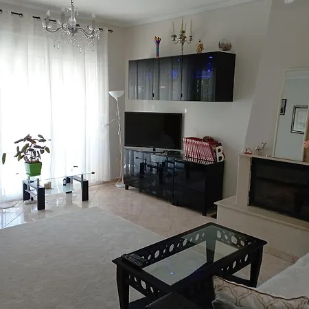 Ferienhaus райский уголок Nea Moudania