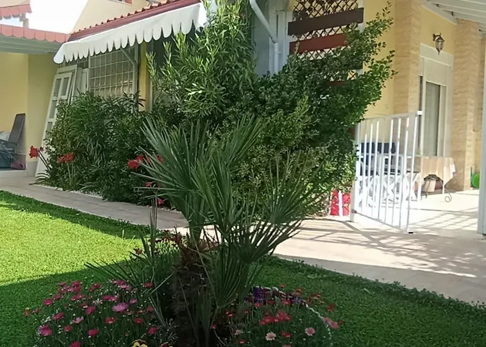 Case de vacanță райский уголок *
