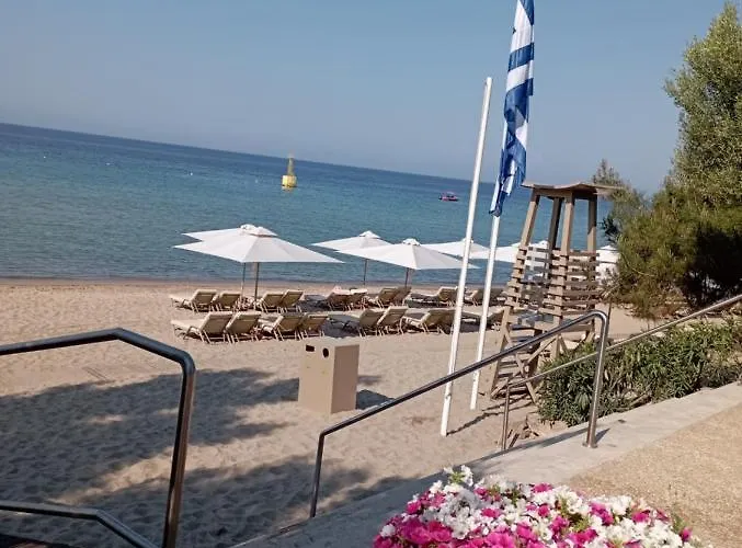 Casa de Férias райский уголок Nea Moudania